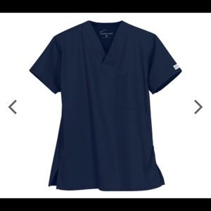UA Scrub Top